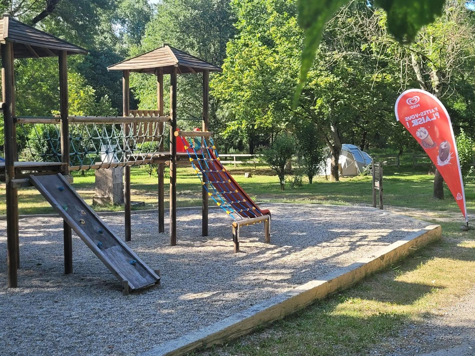 Camping Beaussement Twenty Chauzon Екстериор снимка